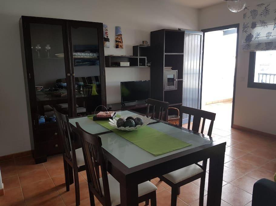 Apartamento El Coral Фамара Екстериор снимка